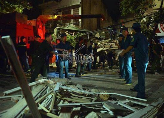 Sập nhà 4 tầng, sập nhà ở hà nội, sập nhà