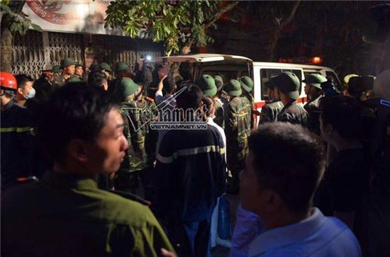 Sập nhà 4 tầng, sập nhà ở hà nội, sập nhà