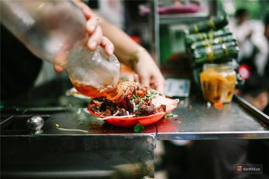 Đói chưa nhỉ? - Mát trời, dắt nhau đi chén ngay nộm bò khô thần thánh ở Bờ Hồ - Ảnh 4.
