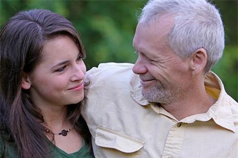 Tôi chấp nhận làm người tình của người đàn ông nhiều tuổi. Ảnh minh họa