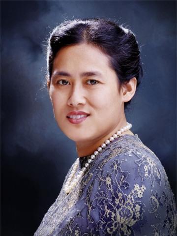 Chân dung nàng Công chúa Thái Lan được hàng triệu người yêu mến - Ảnh 3.