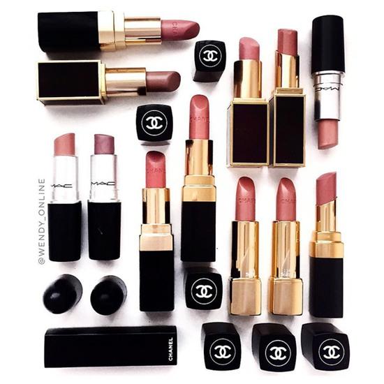 Cô nàng gốc Việt với BST hàng trăm món mỹ phẩm và Instagram toàn ảnh flat lay siêu đẹp - Ảnh 3.