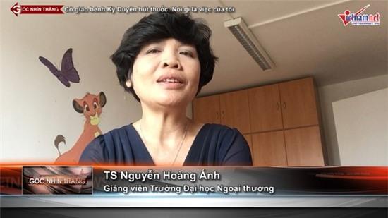 Co giao benh Ky Duyen hut thuoc: 'Noi gi la viec cua toi!' hinh anh 2