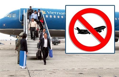 hành khách, máy bay, hàng không, tiếp viên, hành xử, thiếu văn hóa, hành vi, hút thuốc, cấm bay, sân bay