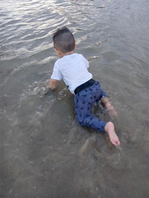 ong-xa-vy-oanh-lan-dau-lo-dien-5