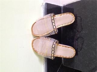 bat cuoi khi ngam lai cac kieu mot tung lam 