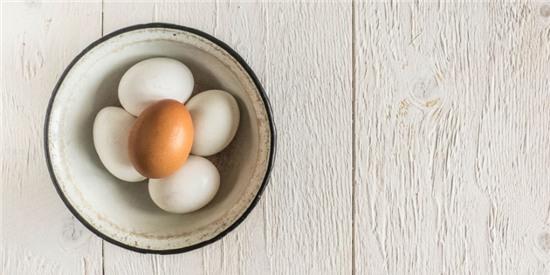 11-thuc-pham-giup-ban-ngu-ngon-hon-trung