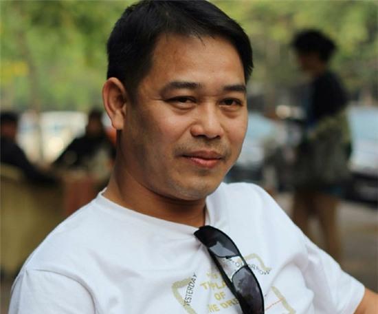 Xem Tây ngẫm ta, thanh niên xăm trổ Ý