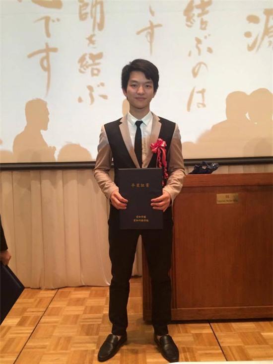 Chàng trai thư sinh xấu số chưa kịp hoàn thành ước nguyện đi làm kiếm tiền trả nợ.