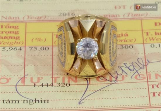 Khách tố Bảo Tín Minh Châu lập lờ trong bán hàng, đá đính trên nhẫn không giá trị nhưng vẫn tính tiền như giá vàng - Ảnh 3.