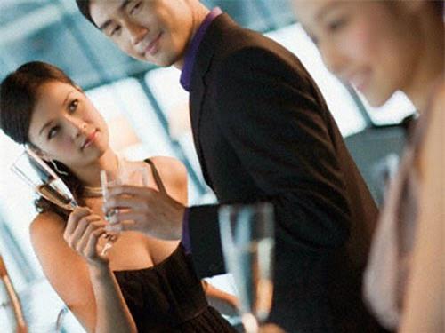 yêu; sở khanh; lừa đảo, tình yêu, người yêu, chuyện yêu, gia đình, hôn nhân