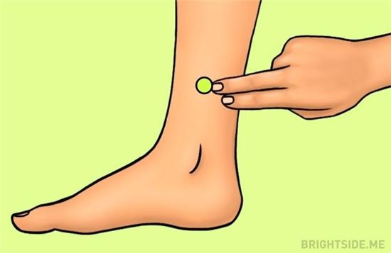 5 huyet dao giup giam can hieu qua hinh anh 5