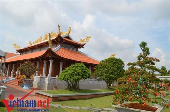 Hoài Linh, nhà thờ Tổ, nhà thờ tổ của Hoài Linh