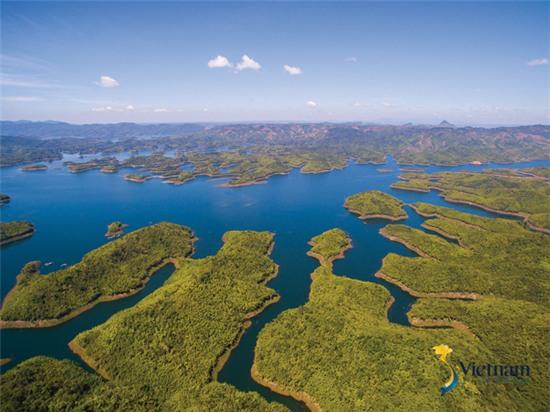 4-nhiep-anh-gia-di-khap-viet-nam-ghi-lai-canh-dep-dat-nuoc-23