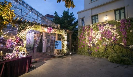 le-an-hoi-trang-tri-bang-8700-canh-hoa-nhap-cua-dai-gia-ha-thanh-11