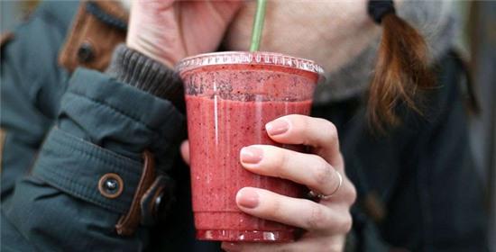 Làn sóng tẩy chay đồ nhựa dùng một lần vì môi trường và sức khỏe