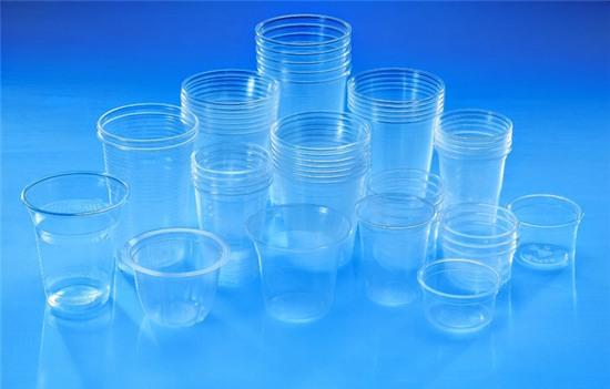 Làn sóng tẩy chay đồ nhựa dùng một lần vì môi trường và sức khỏe - Ảnh 2.