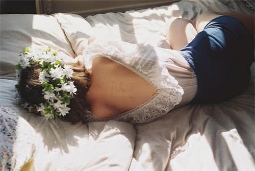 Có lẽ em sinh ra là để dành cho cô đơn...