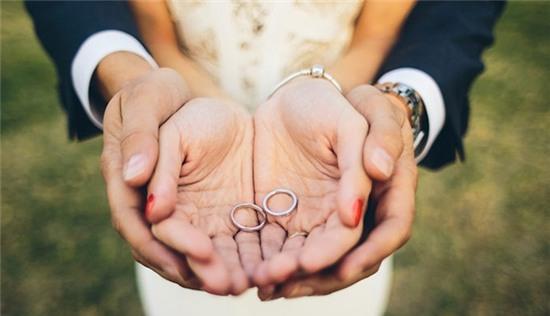 Độ tuổi kết hôn có ảnh hưởng thế nào đến 