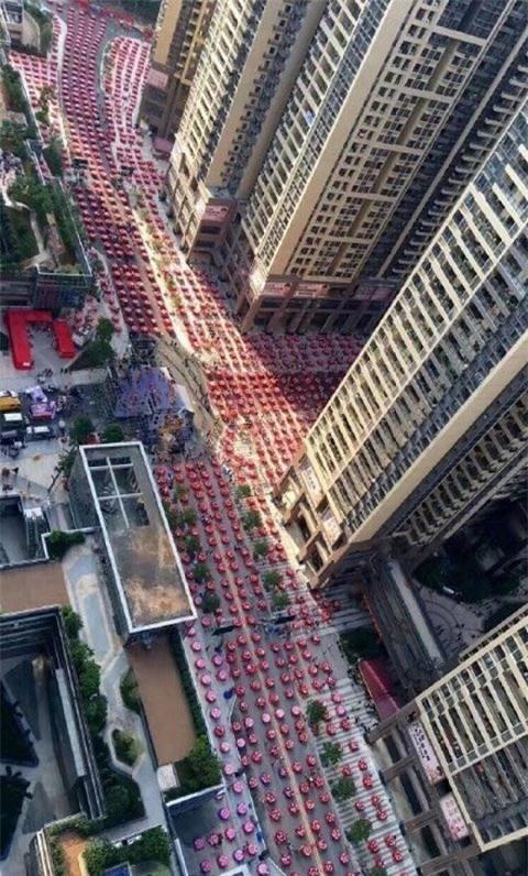 tiệc tân gia, đón nhà mới, nhà mới, tiệc khủng