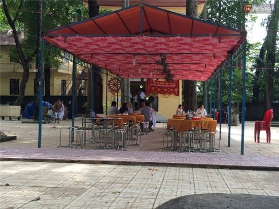 Đối tượng sát hại nhiều người trong chùa Bửu Quang âm tính với ma túy, có khả năng bị tâm thần - Ảnh 2.