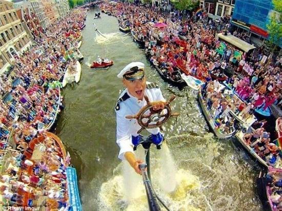 Nhung buc anh selfie noi tieng khap the gioi hinh anh 11