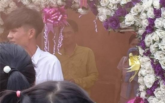 dam cuoi viet va nhung chuyen do khoc do cuoi - 2