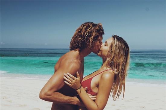 Nguoi mau 19 tuoi noi tieng tren Instagram hinh anh 10