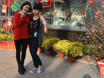 Teen Hà Thành rủ nhau 'pose' hình nghinh xuân