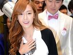 Truyền thông Hàn khó chịu vì Jessica (SNSD) đi trễ
