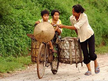 Thư gửi mẹ đẫm nước mắt của chàng trai 9X trường Xây dựng