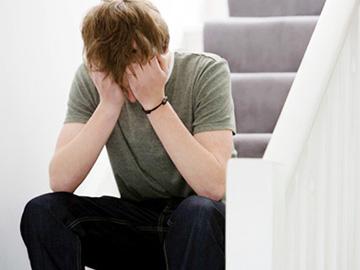'Tình cũ khó phai' trong thời đại Facebook