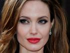 Angelina Jolie cắt bỏ hai bên ngực