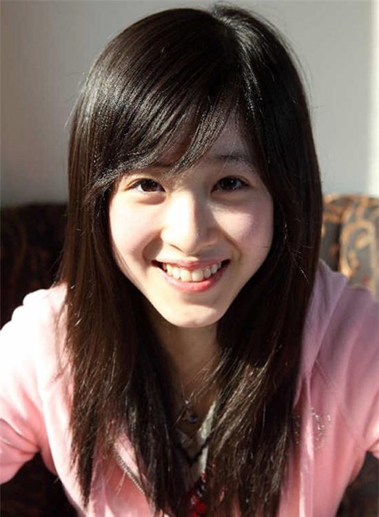 Xong Những cô gái ‘bỗng dưng’ thành hotgirl vì bị ‘rò rỉ’ ảnh lên mạng