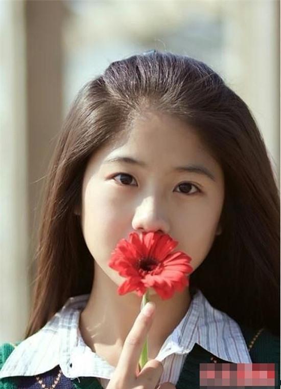 Xong Những cô gái ‘bỗng dưng’ thành hotgirl vì bị ‘rò rỉ’ ảnh lên mạng