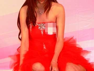 Teen và áp lực thành… “sao”