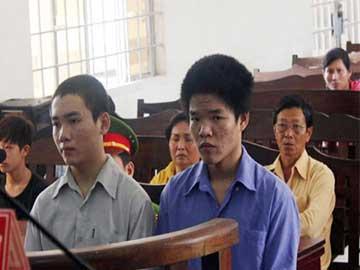 Khi người trẻ dùng bạo lực để… tranh giành tình yêu