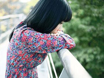 Nằm bên chồng... nhớ chàng bác sỹ