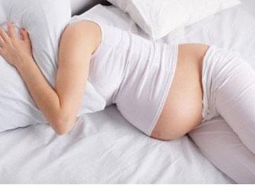 Vợ có bầu, chồng 