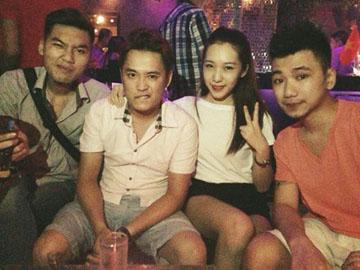 Hot girl ăn chơi ra sao trong ngày Quốc khánh?