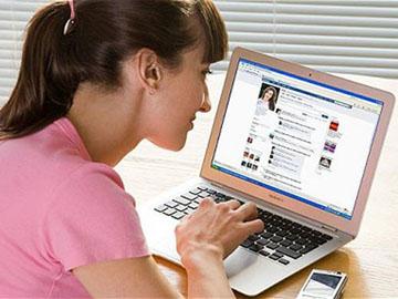 6 điều bạn làm trên Facebook dễ 