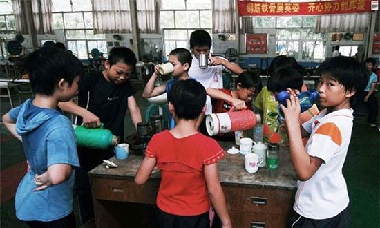 Đột nhập những 