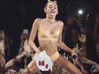 Miley Cyrus bị Vogue gạch tên vì màn biểu diễn gợi dục