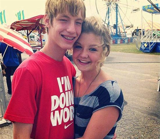 Cặp đôi trẻ yêu đương như Romeo và Juliet