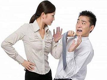 Chồng nhu nhược 