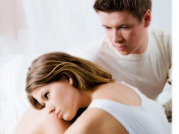 Người tình bắt tôi giữ thai nhưng không chịu bỏ vợ