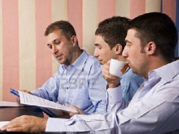 Những điều bạn bè chồng không bao giờ nói với bạn