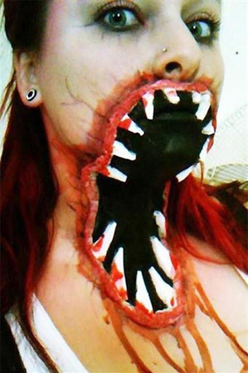 Những gương mặt quái nhân ghê rợn