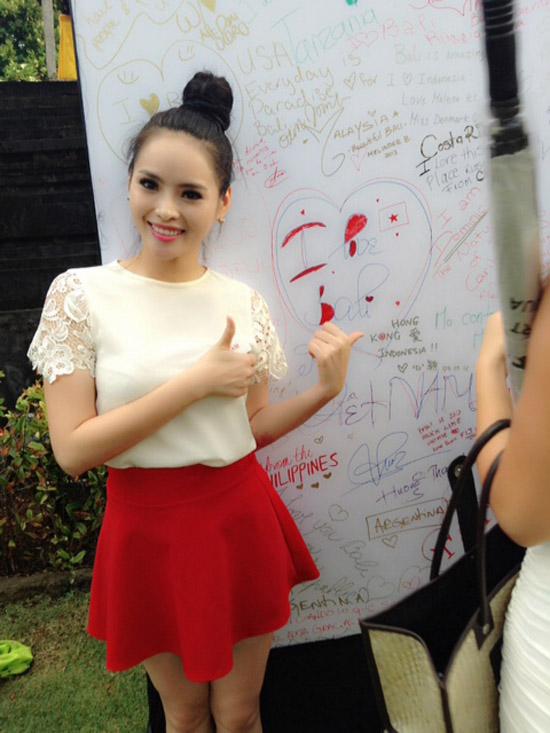 3 nhược điểm khiến Lại Hương Thảo tụt dốc ở Miss World 2013-7