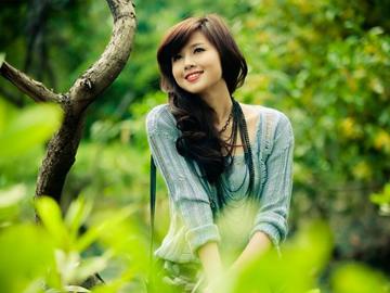 5 hot girl 'sạch' nhất showbiz Việt